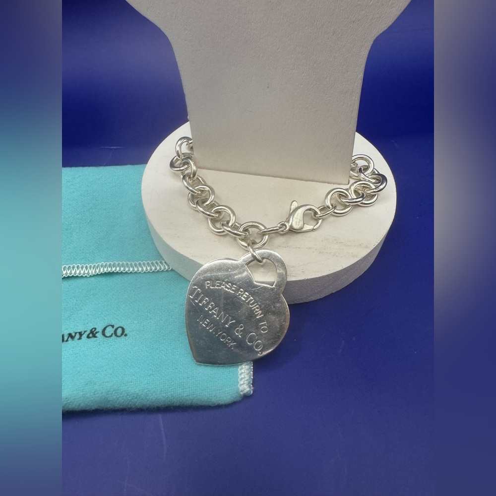 Tiffany & Co Return To Tiffany Heart Sterling Bracelet. LL